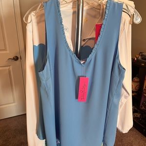NWT large top